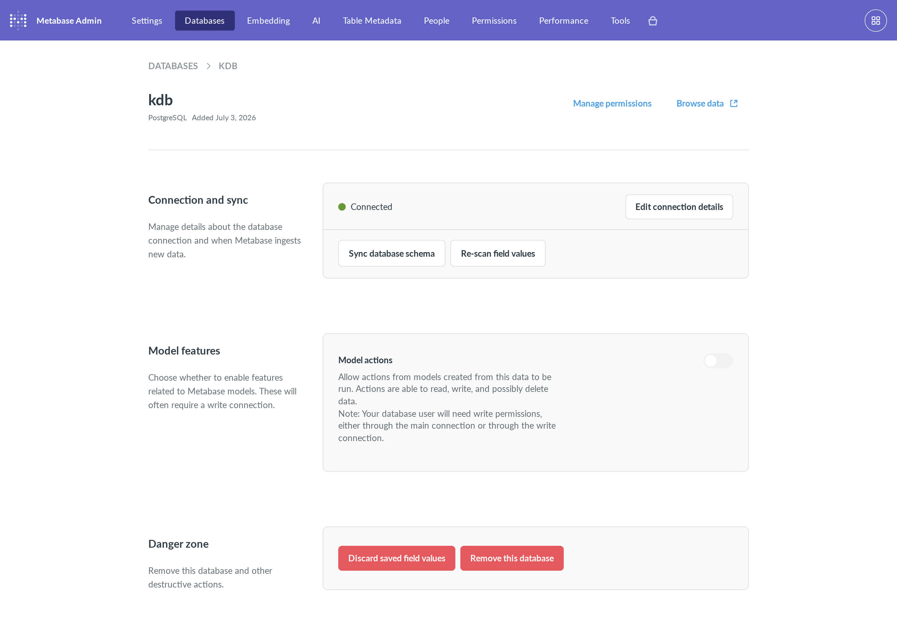The kdb database connected (● Connected) after the schema sync.